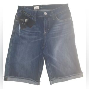 Rock & Republic Women's Mid Rise Bermuda Cropped Jeans